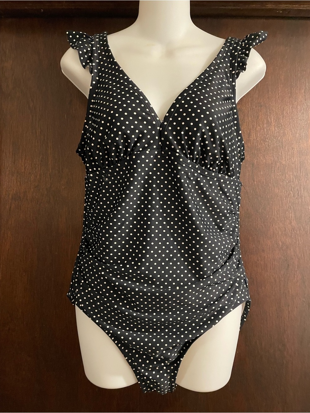 Kona Sol Brand Women's size Large Black & White Polka Dot Ruffled Swimsuit